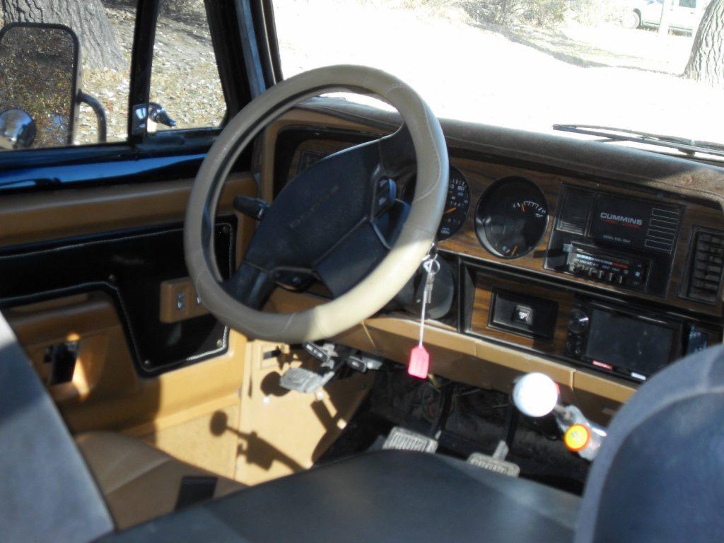Customized 1992 Dodge Ram 3500 CREW CAB