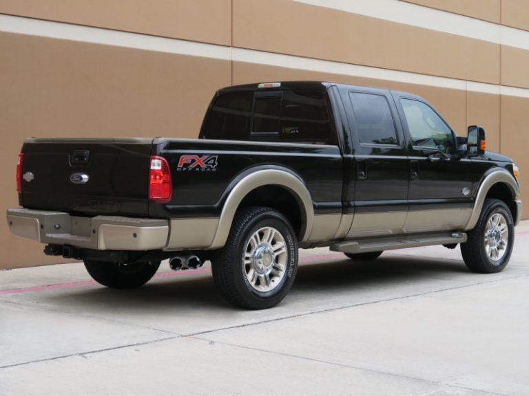 Like new 2013 Ford F 250 KING Ranch CREW CAB Short Bed for sale