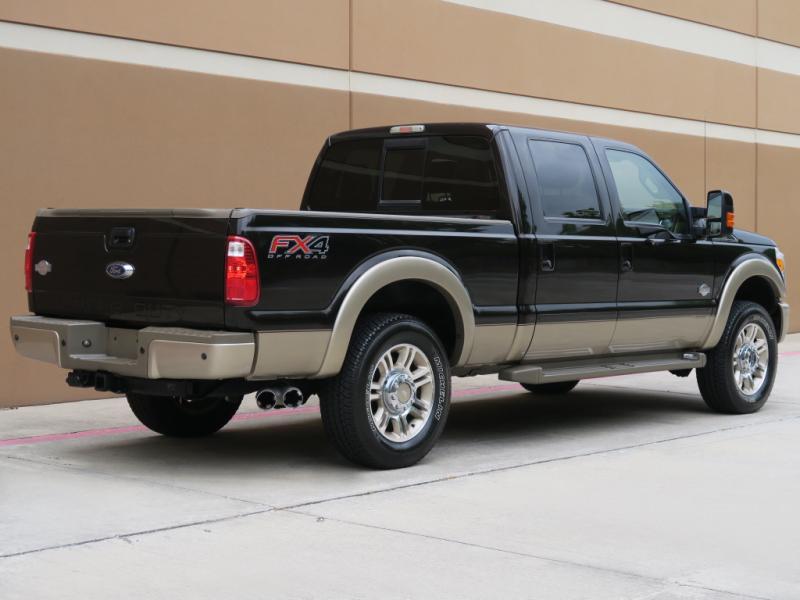 Like new 2013 Ford F 250 KING Ranch CREW CAB Short Bed