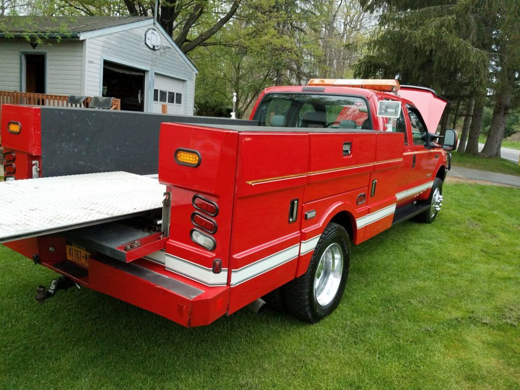Former fire truck 2004 Ford F 550 crew cab