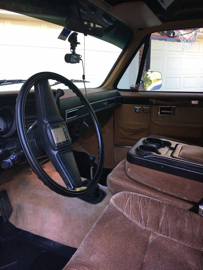 Rebuilt 1988 Chevrolet C/K Pickup 3500 Silverado crew cab