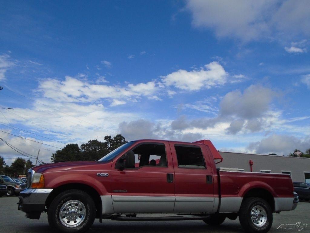 Great condition 2001 Ford F 250 XLT Crew Cab