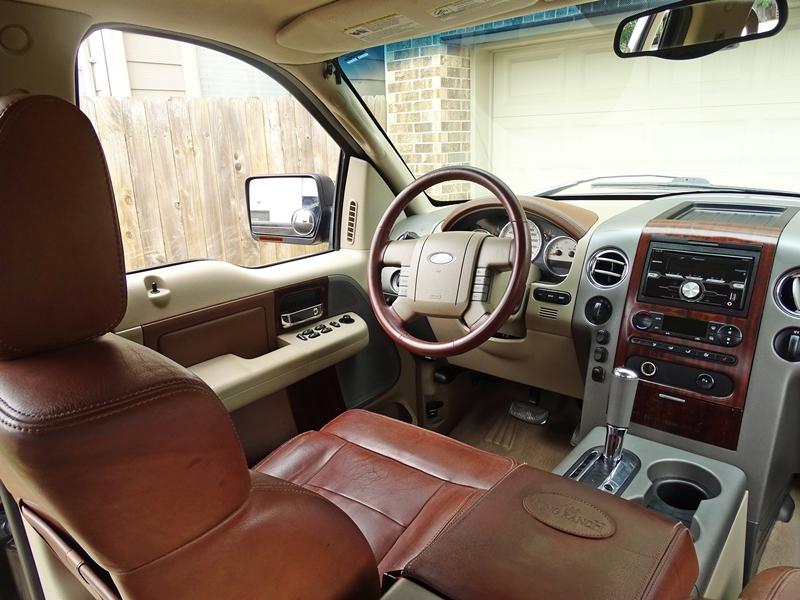Great condition 2005 Ford F 150 King Ranch Crew Cab