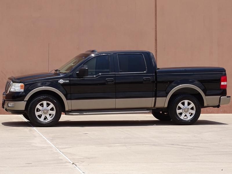 well maintained 2005 Ford F 150 KING Ranch CREW CAB