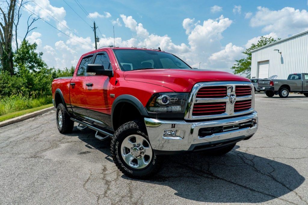 heavily equipped 2016 Ram 2500 crew cab