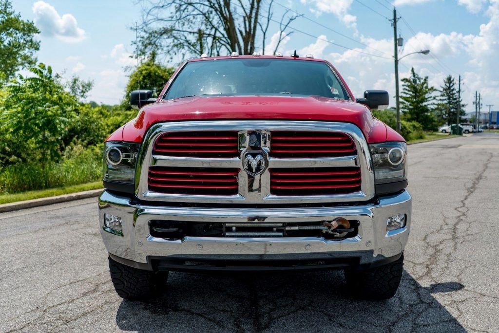 heavily equipped 2016 Ram 2500 crew cab