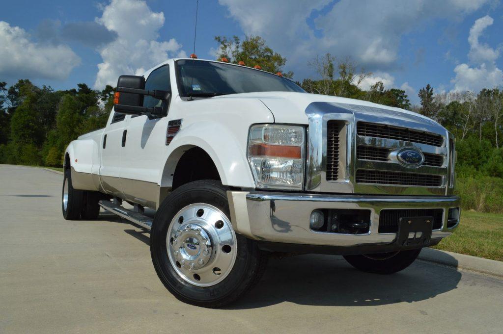 well kept 2008 Ford F 450 Lariat crew cab