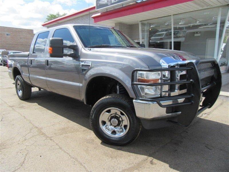regularly serviced 2009 Ford F 250 FX4 Crew Cab 4WD