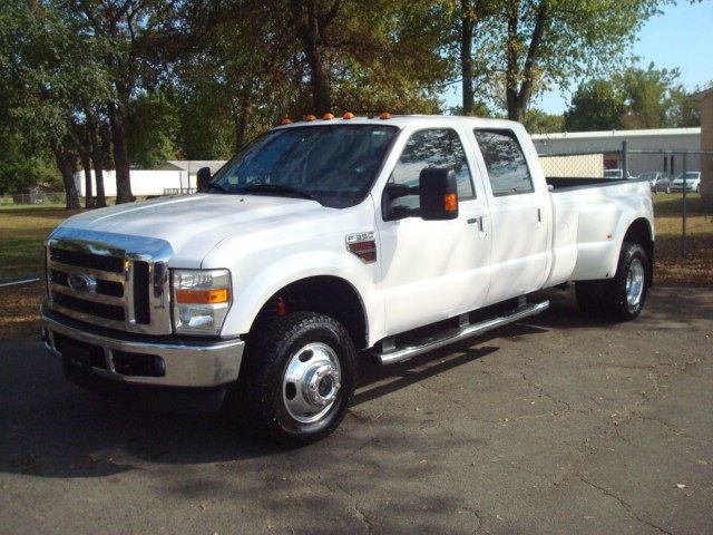 well equipped 2010 Ford F 350 LARIAT crew cab