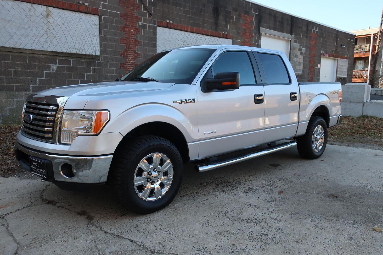 very clean 2012 Ford F 150 XLT crew cab @ Crew cabs for sale