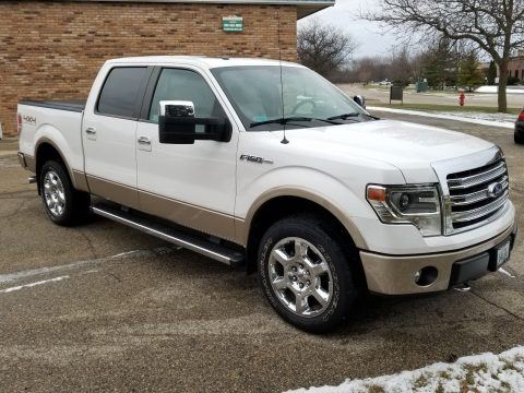 well maintained 2013 Ford F 150 Lariat crew cab for sale