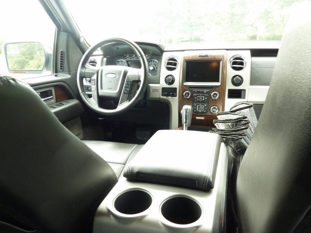 loaded 2014 Ford F 150 LARIAT crew cab
