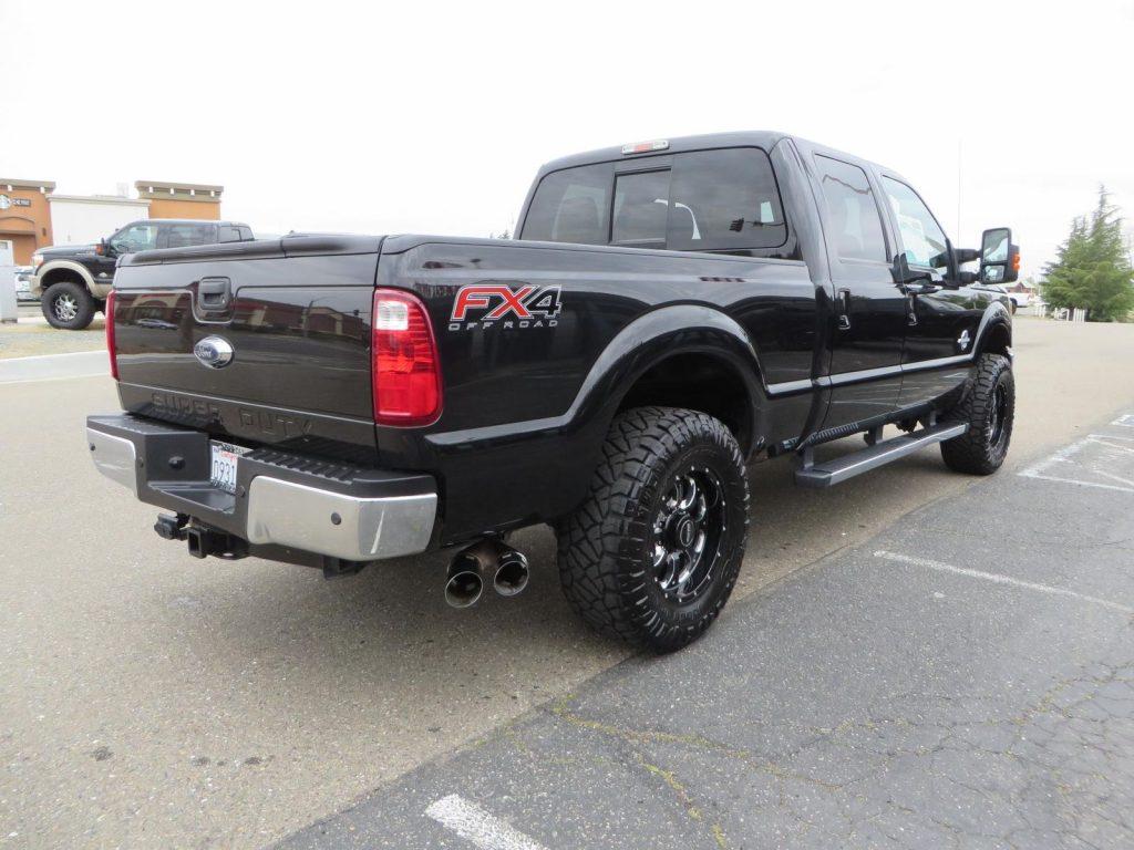 loaded 2015 Ford F 250 Lariat Pickup crew cab