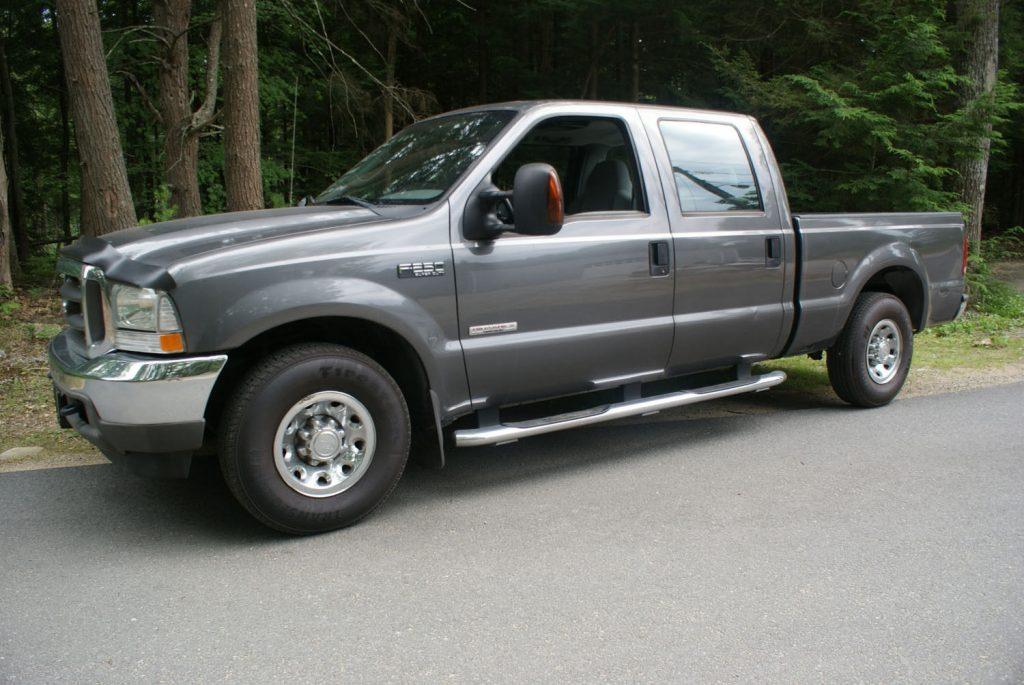 super clean 2004 Ford F 250 XLT Package crew cab