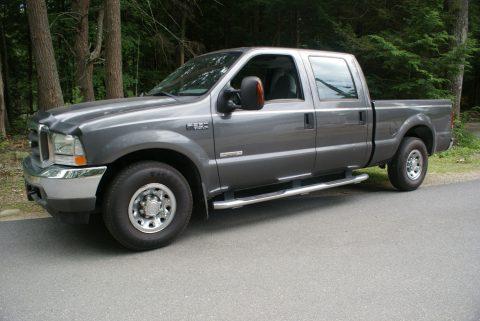 super clean 2004 Ford F 250 XLT Package crew cab for sale
