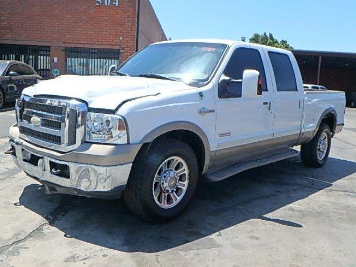 front damage 2005 Ford F 350 Super Duty King Ranch crew cab