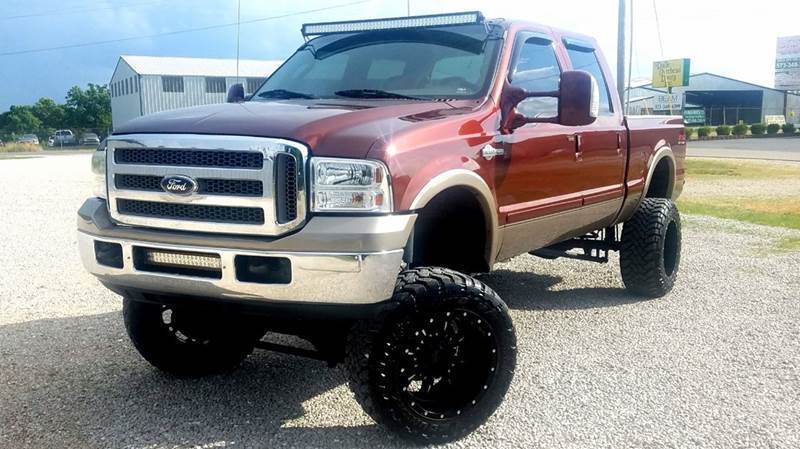 lifted 2005 Ford F 250 King Ranch crew cab