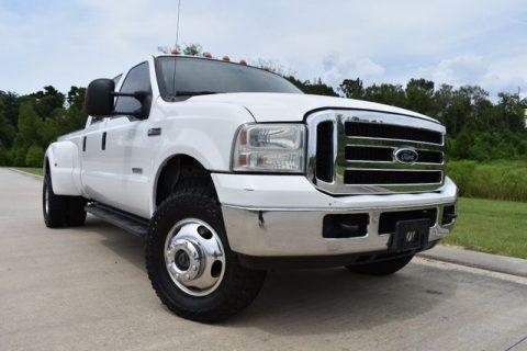 minor flaws 2005 Ford F 350 XLT crew cab for sale