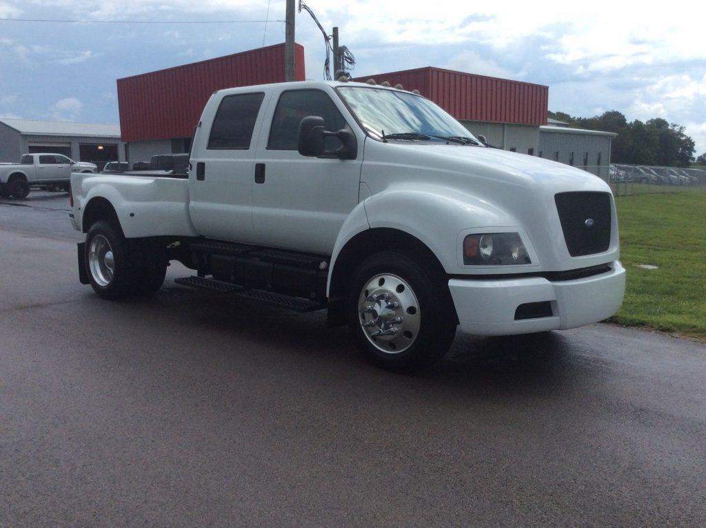 nicely converted 2005 Ford F650 crew cab