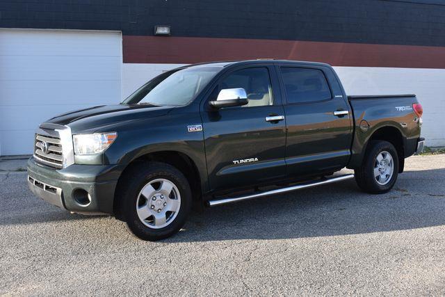 clean 2007 Toyota Tundra Limited Crewmax crew cabs