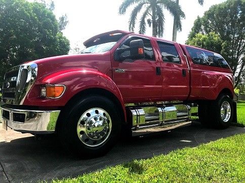 lifted 2008 Ford Pickups XLT crew cab