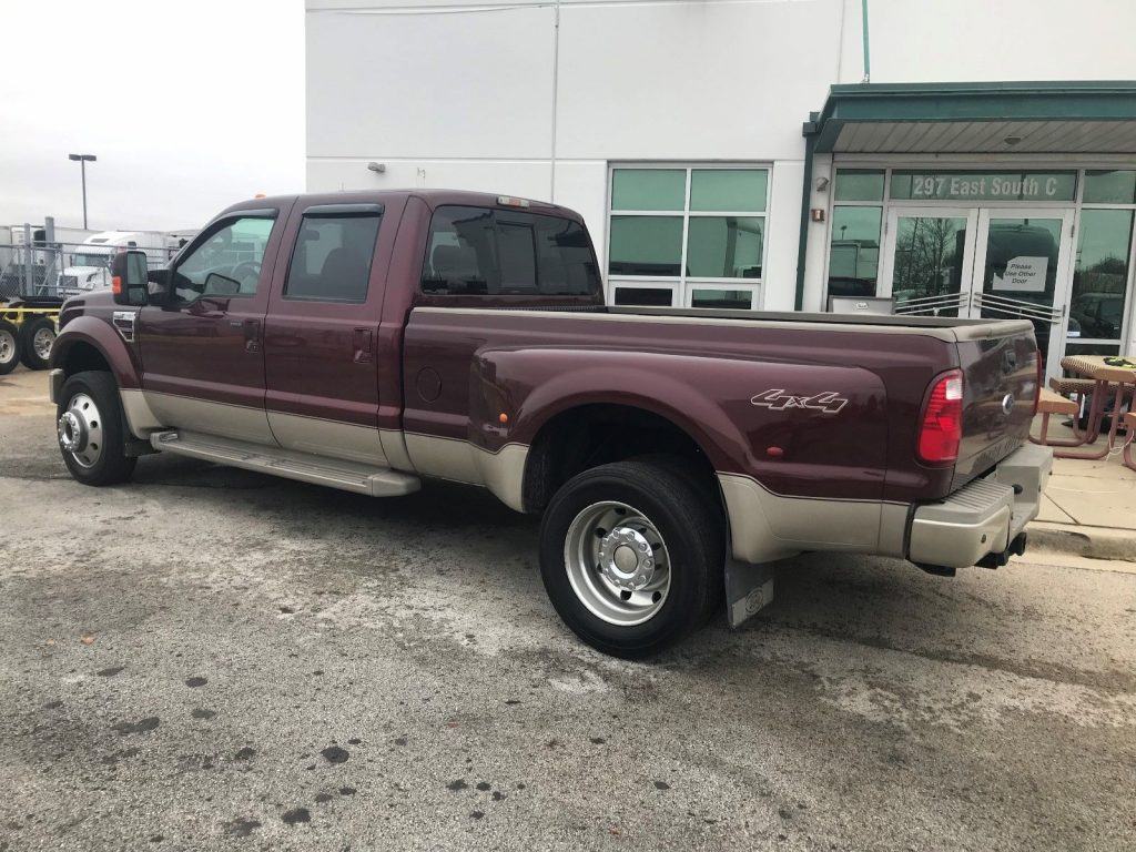 low miles 2010 Ford F 450 KING RANCH crew cab