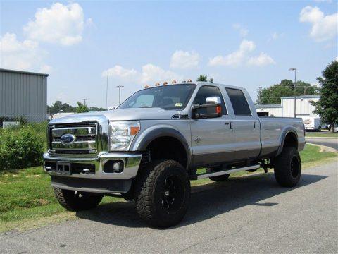 great shape 2011 Ford F 350 Super Duty Lariat crew cab for sale