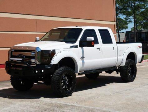 great shape 2013 Ford F 250 Lariat crew cab for sale