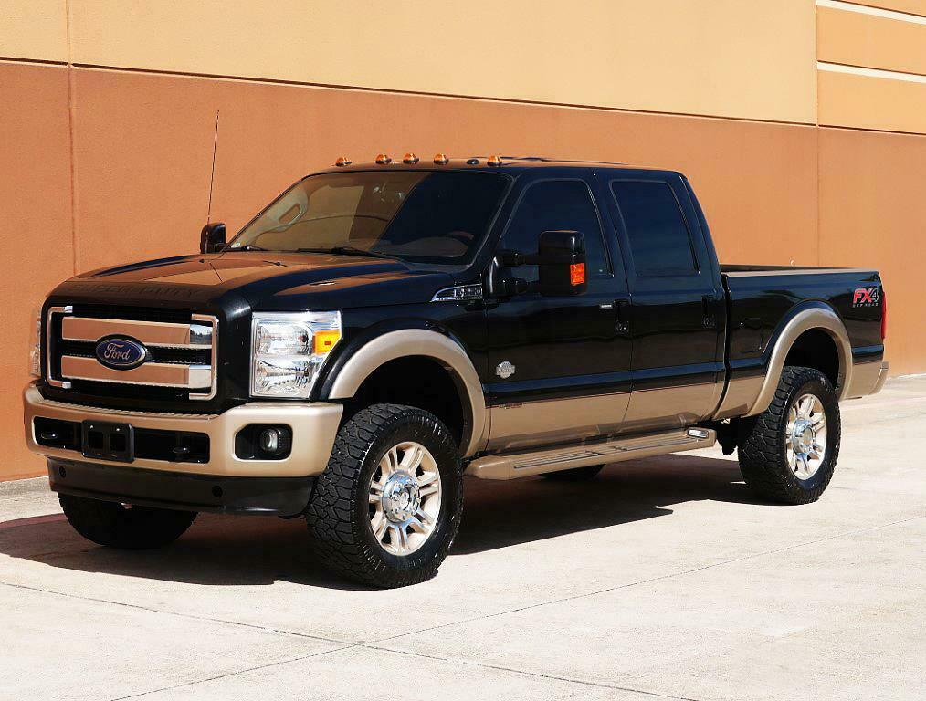 loaded 2013 Ford F 250 KING Ranch crew cab