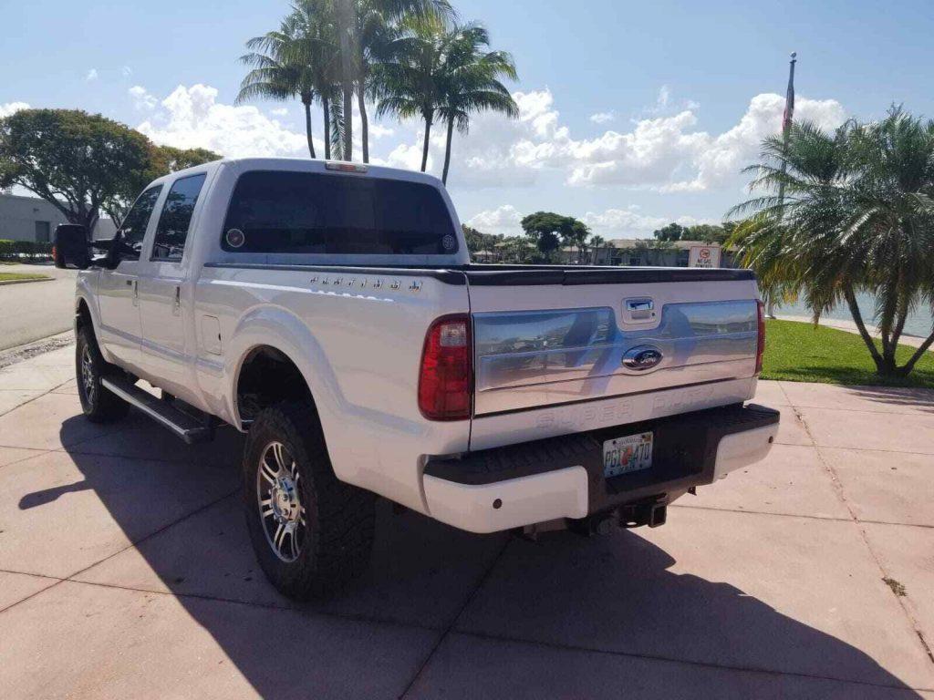 well equipped 2014 Ford F 250 Platinum king Ranch Lariat crew cab