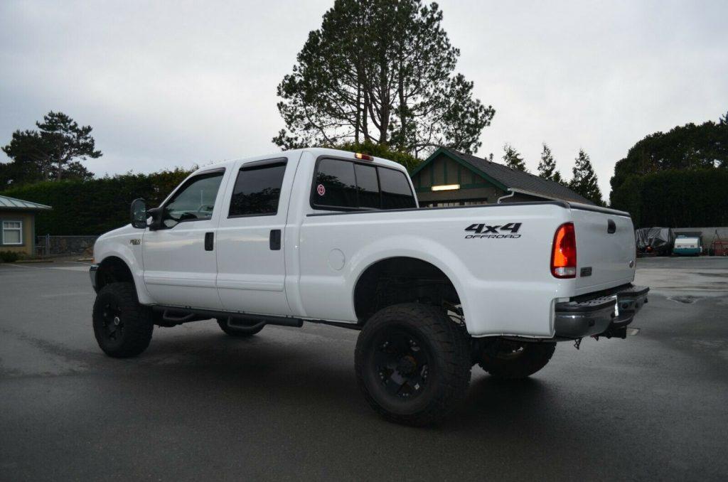 well equipped 2002 Ford F 350 Lariat crew cab