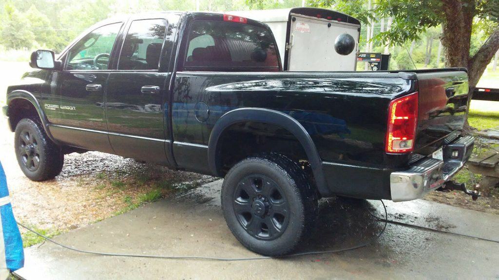 well maintained 2006 Dodge 2500 Power Wagon crew cab