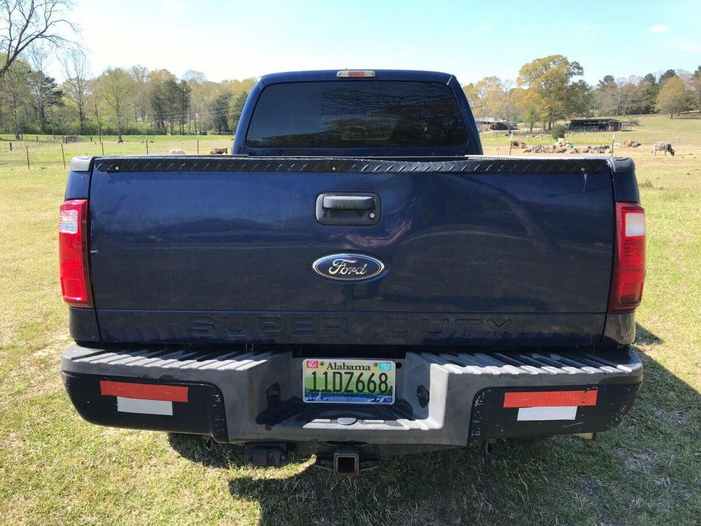 absolutely no issues 2008 Ford F 350 Xl crew cab