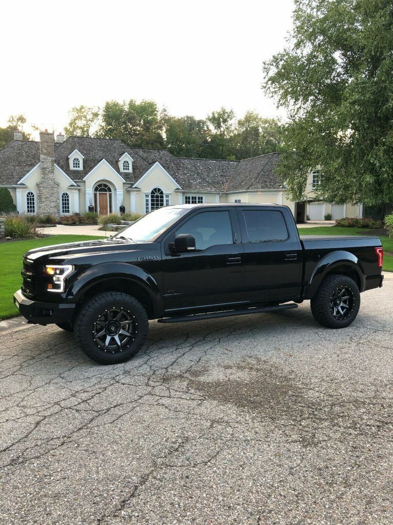 loaded 2015 Ford F 150 XLT crew cab