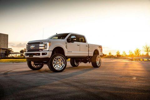 fully loaded 2019 Ford F 350 Platinum crew cab for sale