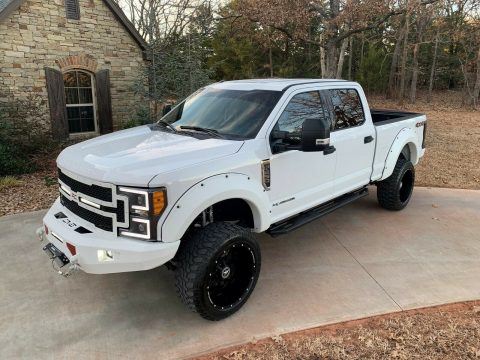 sharp 2018 Ford F 250 XLT crew cab for sale
