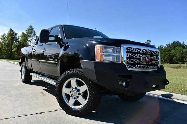 fully loaded 2012 GMC Sierra 2500 Denali crew cab