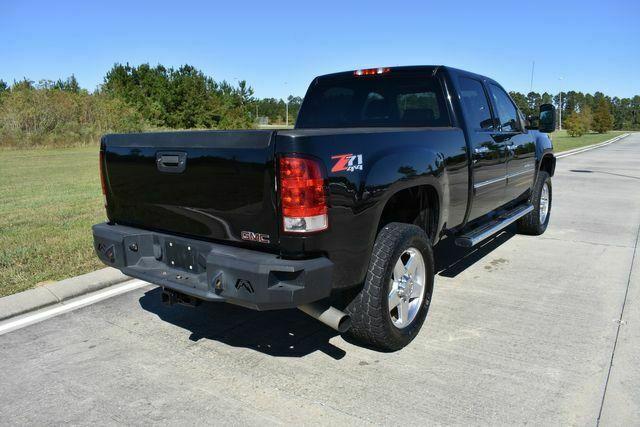 fully loaded 2012 GMC Sierra 2500 Denali crew cab