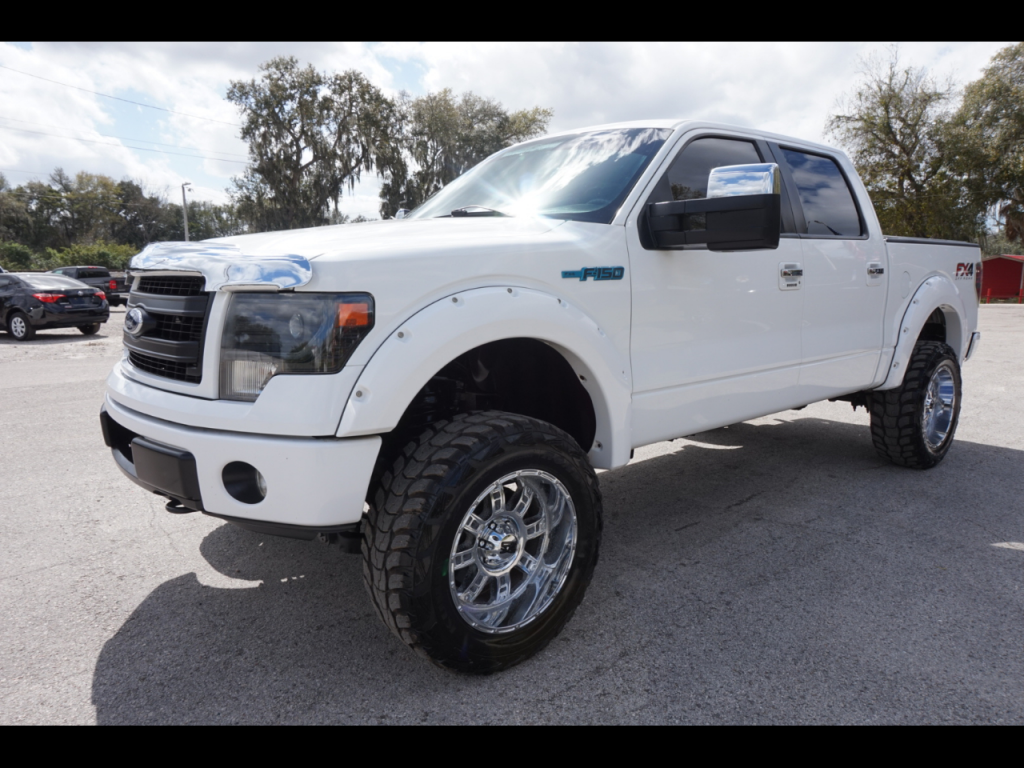 nice and clean 2013 Ford F 150 XLT Supercrew crew cab