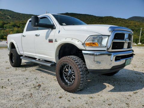 well maintained 2010 Dodge Ram 2500 crew cab for sale