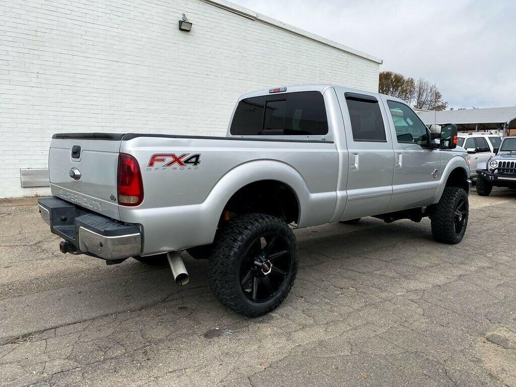 fully loaded 2015 Ford F 250 Lariat crew cab