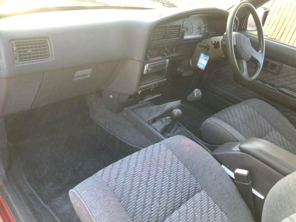 1995 Toyota Hilux SSR X crew cab [very clean]