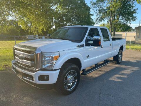 2014 Ford F 350 PLATINUM Crew Cab [well optioned] for sale