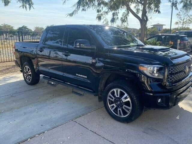 2018 Toyota Tundra TRD crew cab [well equipped]