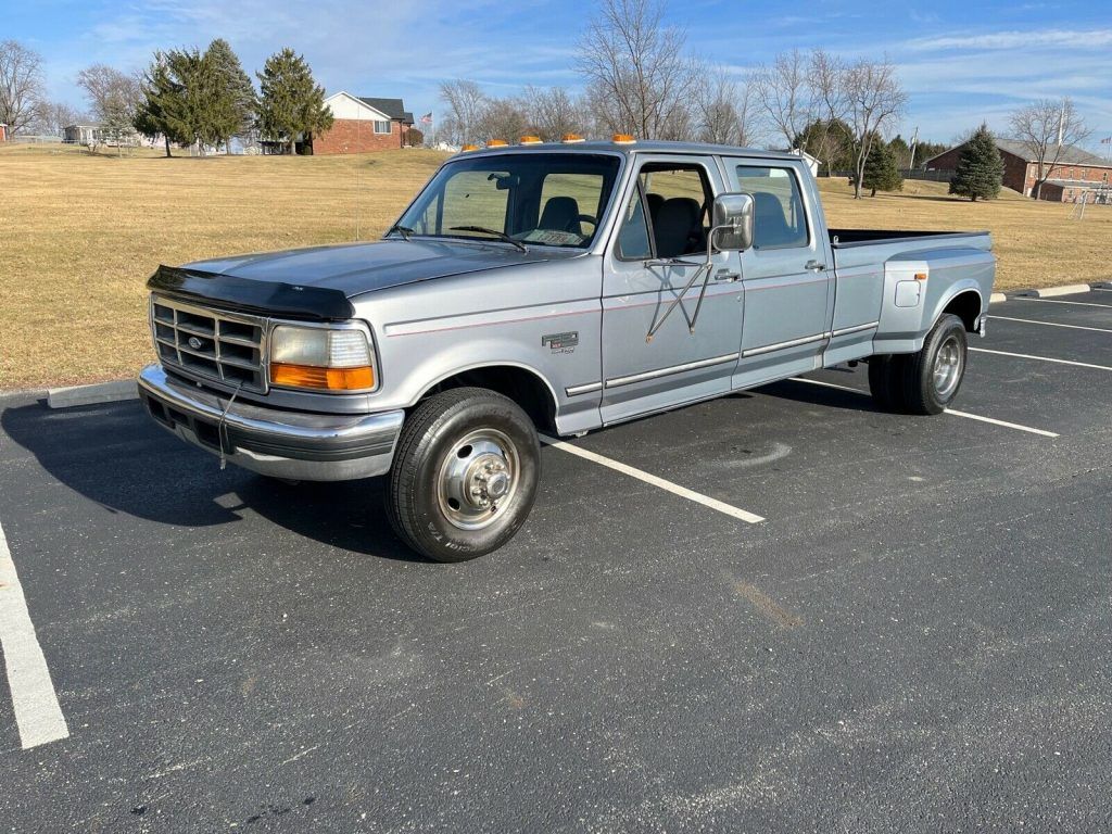 1997 Ford F-350 Crew Cab [original paint and no rust]