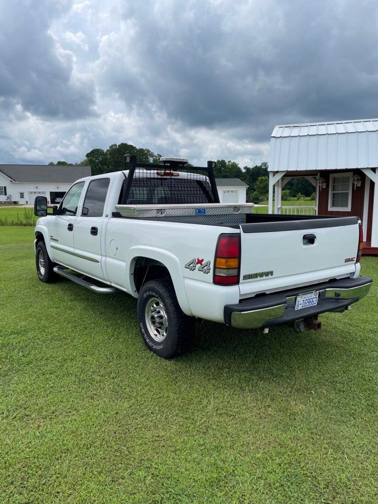 2005 GMC Sierra 2500 HD 4×4 Duramax Crew Cab [many updates]