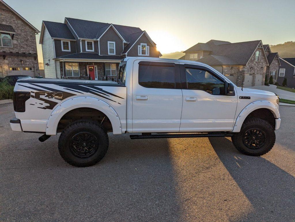 2016 Ford F-150 Supercrew crew cab [new add-ons]