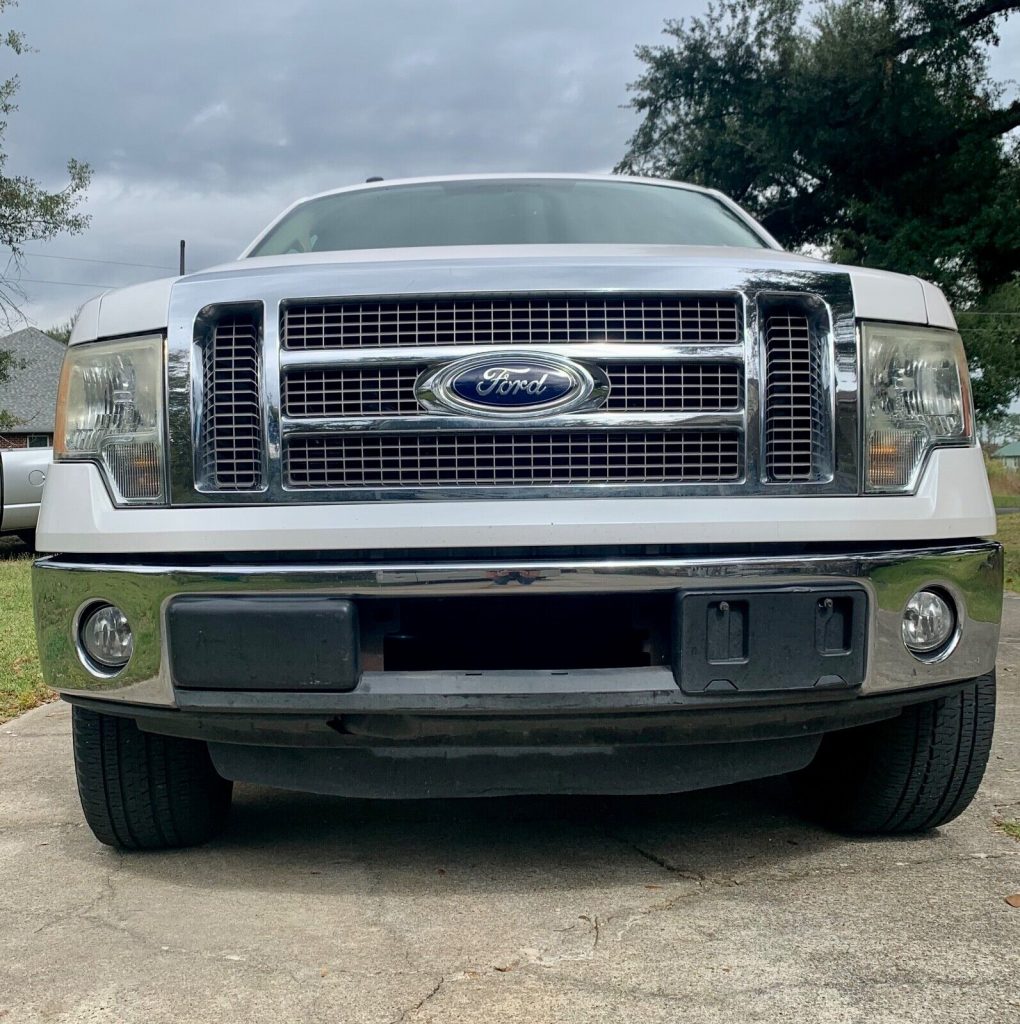 2011 Ford F-150 Lariat crew cab [well equipped]