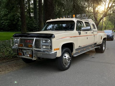 1989 GMC Sierra 1500 SLE Crew Cab [well serviced with new parts] for sale