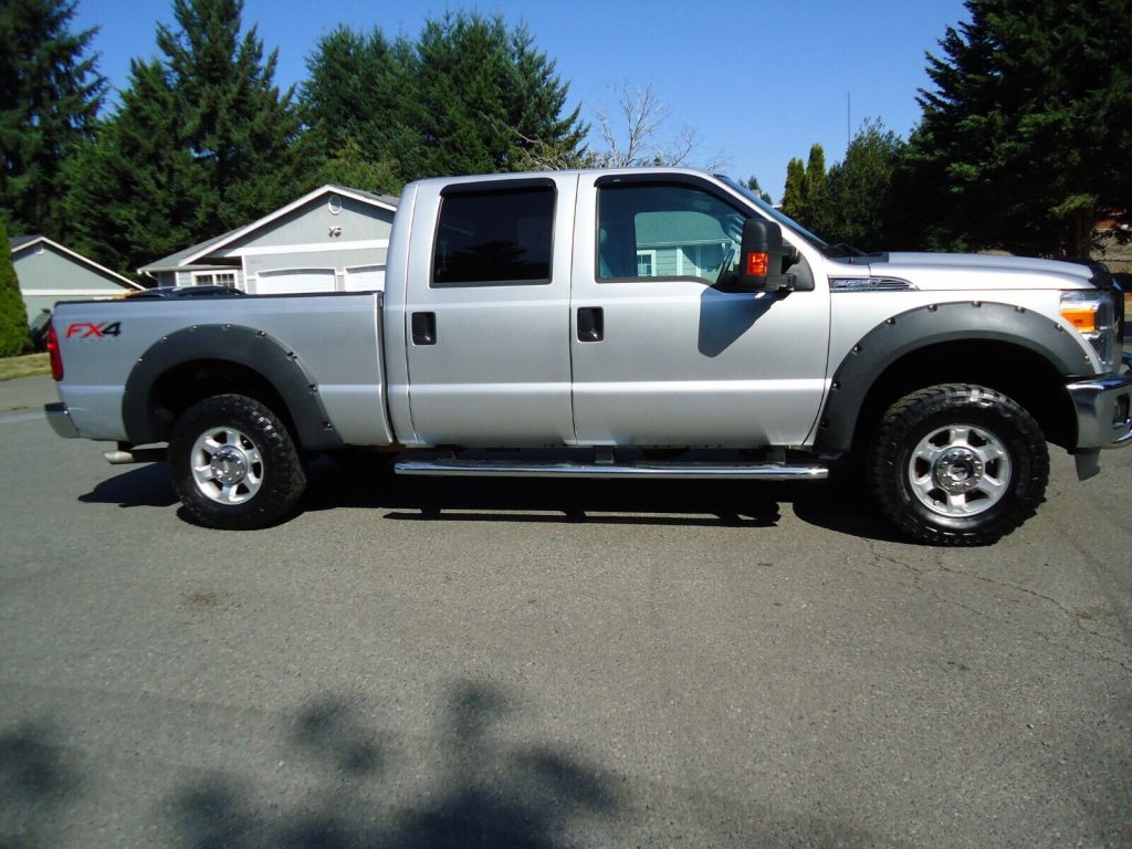2013 Ford F-250 XLT 4×4 crew cab [well maintained]